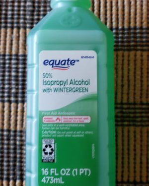 EQUATE BRAND 50% ISOPROPYL ALCOHOL with WINTERGREEN 16 OZ BOTTLE